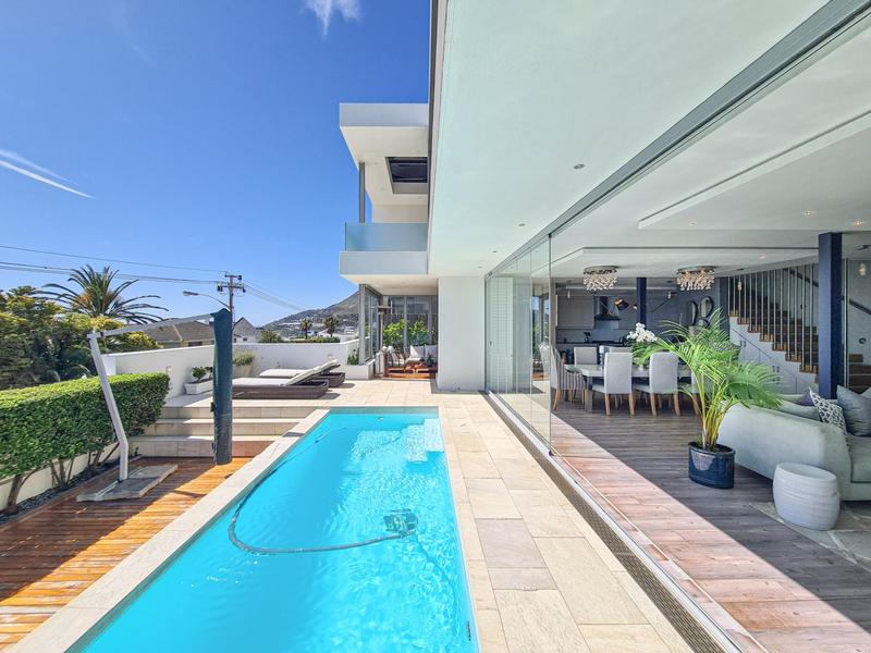 To Let 3 Bedroom Property for Rent in Camps Bay Western Cape